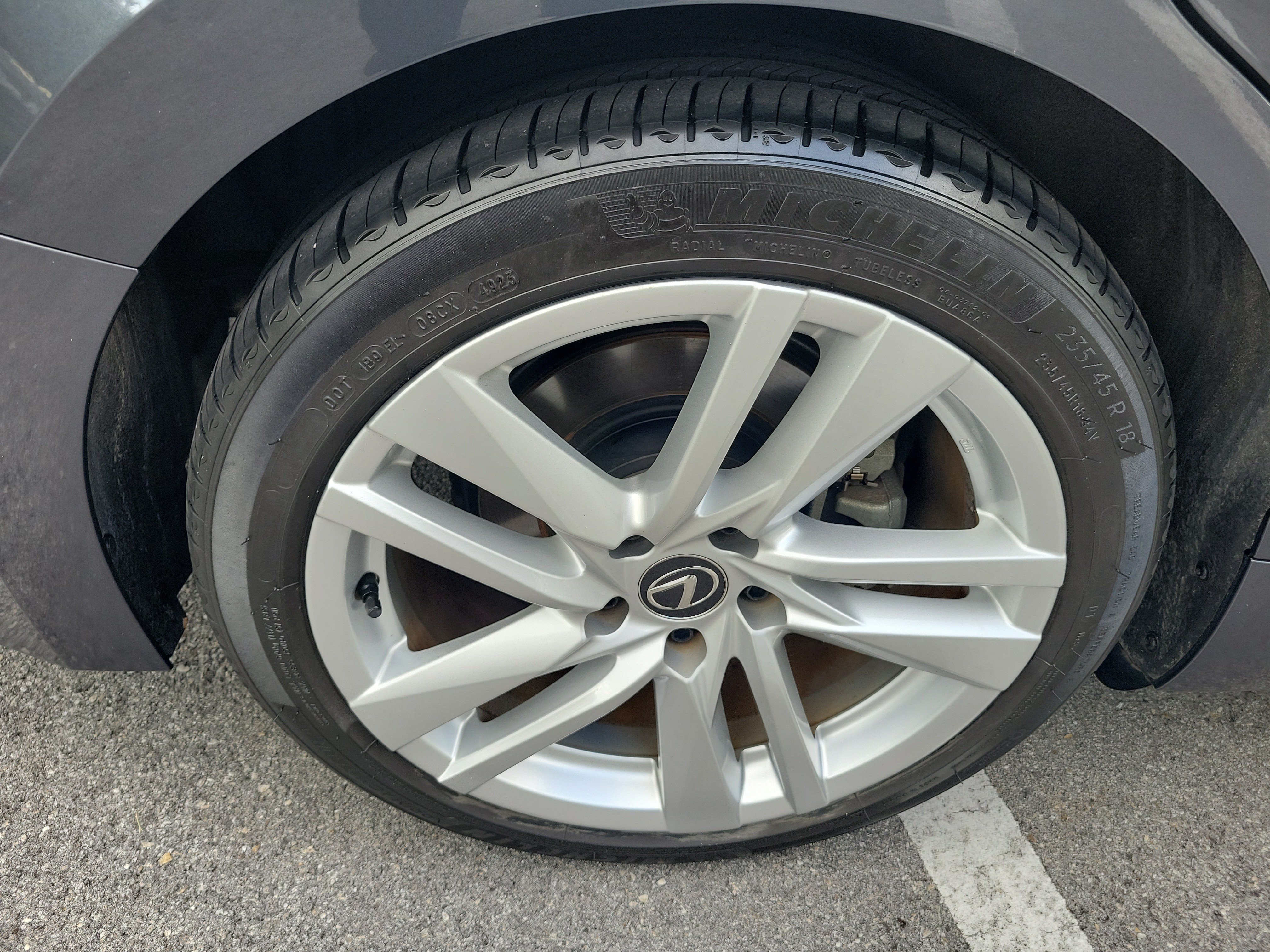 Used 2024 Lexus IS 300 w/ Comfort Package RWD image 7