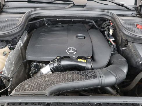 Used 2022 Mercedes-Benz GLE 350 4MATIC image 24