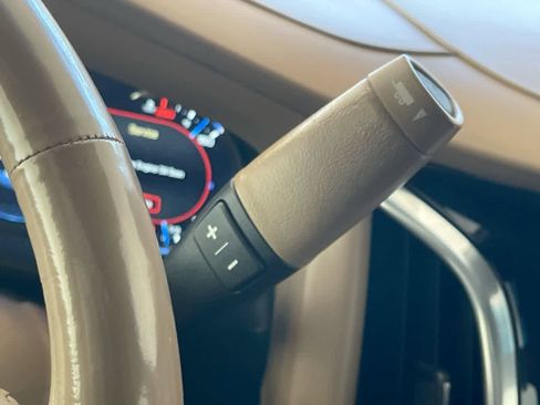 Used 2020 Cadillac Escalade ESV Platinum image 20