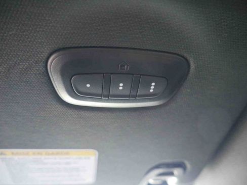 Used 2023 RAM 1500 Big Horn AWD/4WD image 38