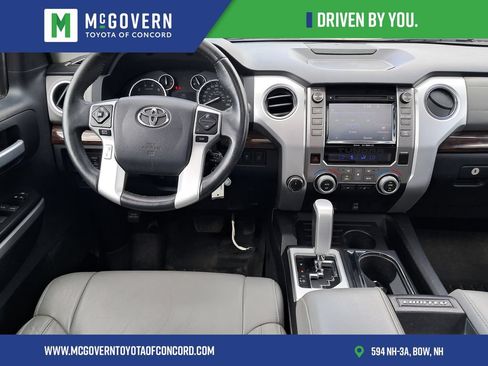 Used 2015 Toyota Tundra Limited w/ Limited Premium Package AWD/4WD image 22