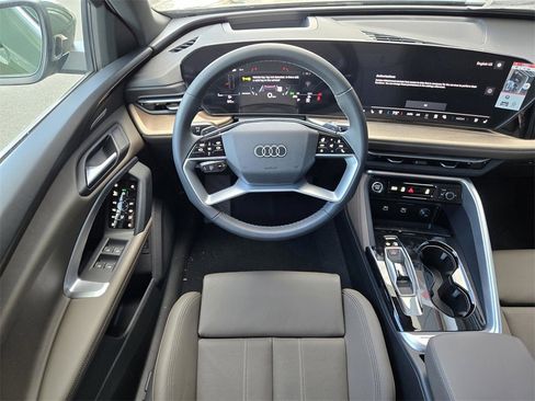 New 2025 Audi Q5 Premium Plus image 13