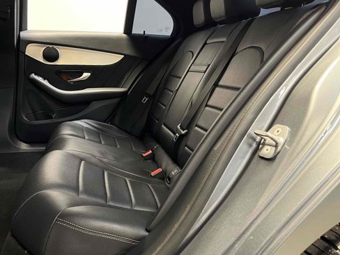 Used 2021 Mercedes-Benz C 300 Sedan image 22