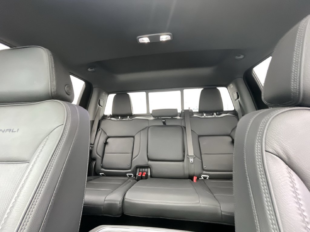 Certified 2025 GMC Sierra 2500 Denali w/ Denali Reserve Package AWD/4WD image 21
