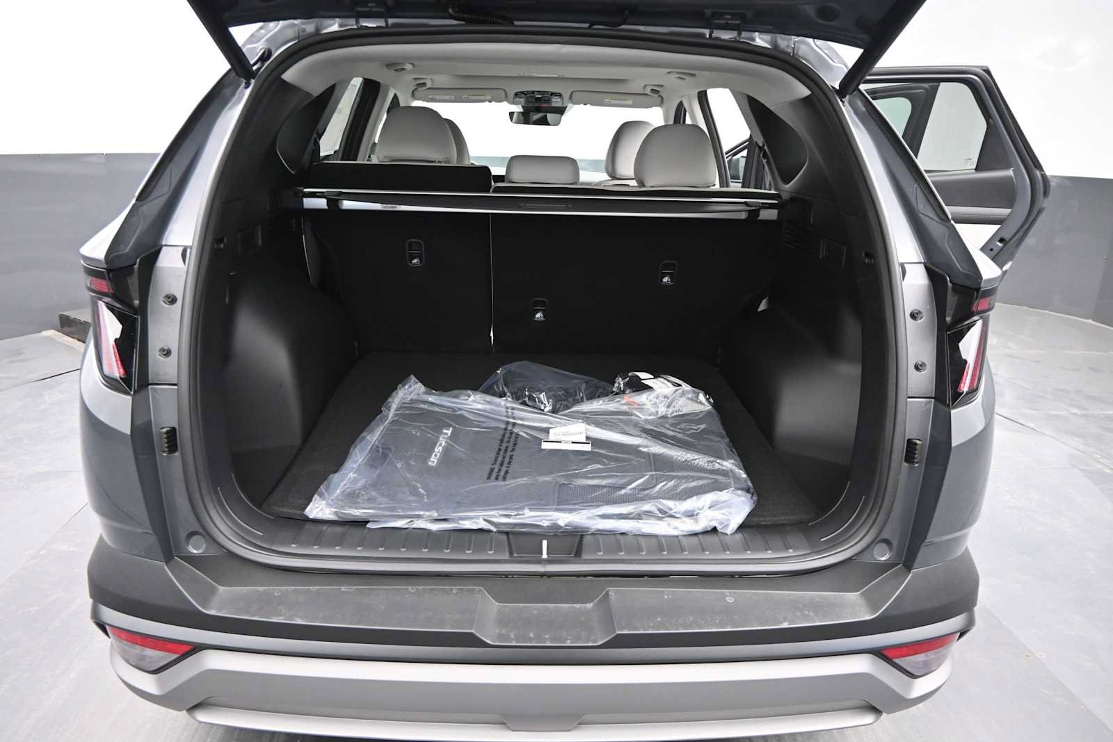 New 2026 Hyundai Tucson SEL AWD/4WD image 14