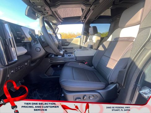 New 2026 GMC Hummer EV 2X image 9