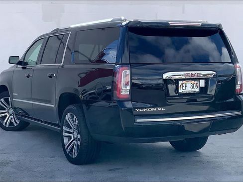 Used 2018 GMC Yukon XL Denali w/ Denali Ultimate Package AWD/4WD image 4