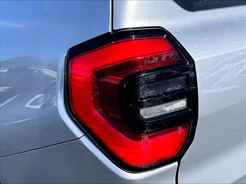 Used 2025 Toyota 4Runner SR5 image 34