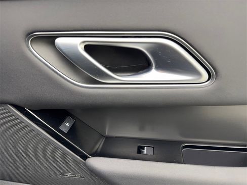 Used 2025 Land Rover Range Rover Velar Dynamic SE image 49