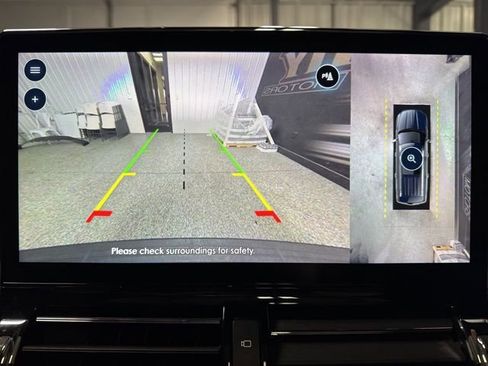 Used 2023 Lincoln Navigator Reserve image 13