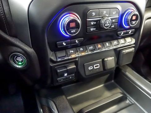 Certified 2021 Chevrolet Silverado 1500 LT Trail Boss w/ Convenience Package II image 22