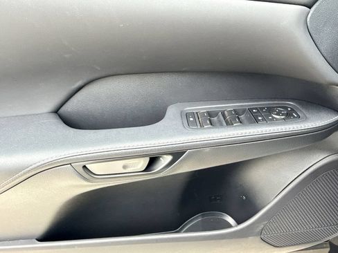 Used 2025 Lexus RX 350 Premium w/ Accessory Package (Z1) FWD image 29