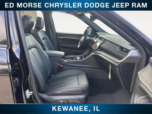 New 2026 Jeep Grand Cherokee L Limited AWD/4WD image 15