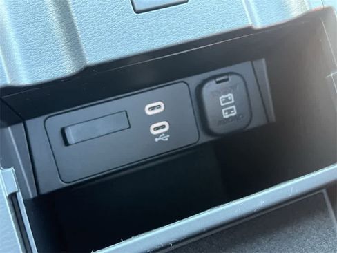 Used 2025 MAZDA CX-5 Carbon Edition image 29