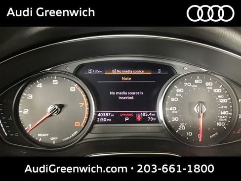 Used 2022 Audi Q5 2.0T Premium w/ Convenience Package AWD/4WD image 16