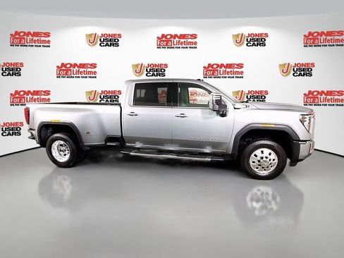 Used 2024 GMC Sierra 3500 Denali w/ Denali Reserve Package image 19