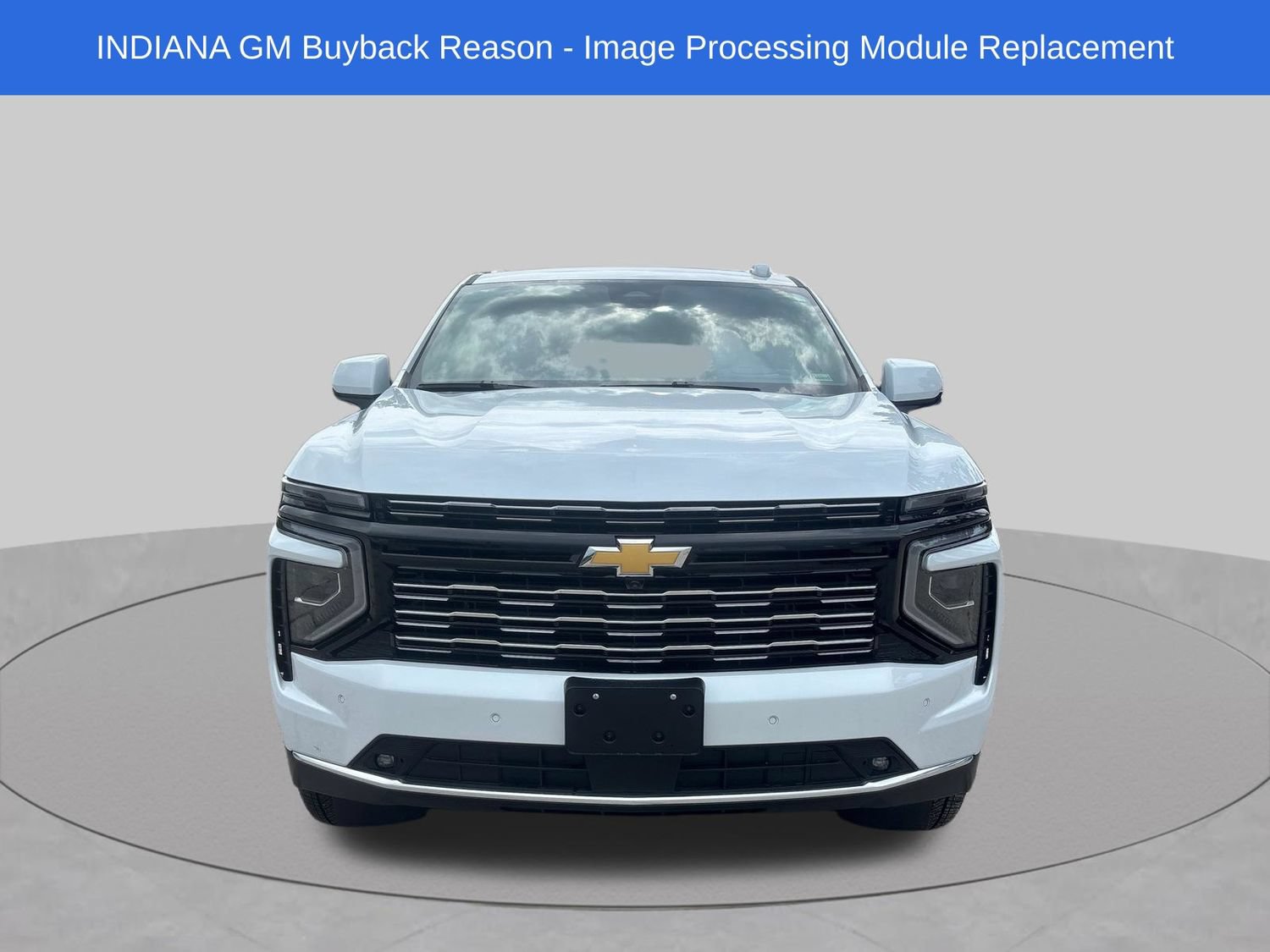 Used 2026 Chevrolet Suburban High Country AWD/4WD image 8