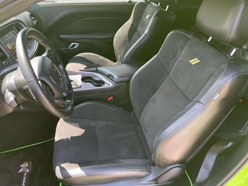 Used 2023 Dodge Challenger R/T Scat Pack RWD image 27