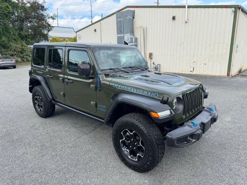 Used 2022 Jeep Wrangler Unlimited Rubicon 4xe w/ Cold Weather Group AWD/4WD image 8