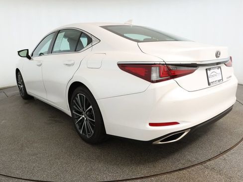 Used 2024 Lexus ES 350 w/ Premium Package image 6