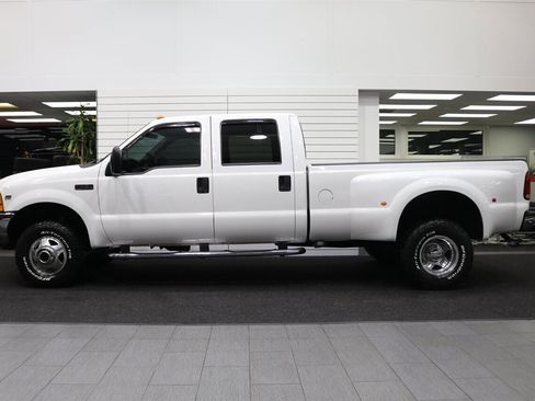 Used 2001 Ford F350 Lariat image 4