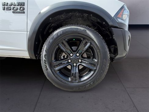 Used 2023 RAM 1500 Classic Warlock w/ Electronics Group image 9