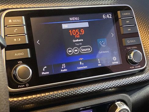 Used 2020 Nissan Kicks SV w/ Exterior Package image 24