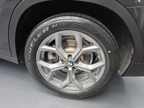 Used 2023 BMW X3 xDrive30i w/ Convenience Package w/ZPA AWD/4WD image 17