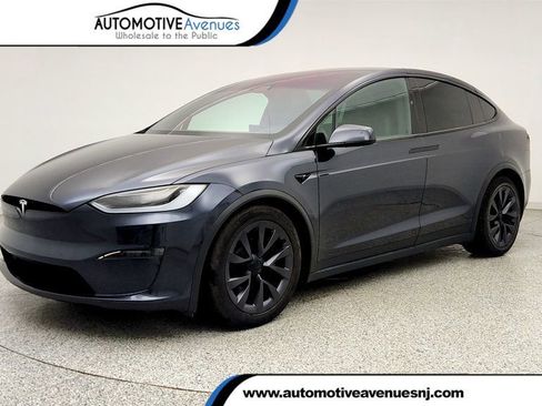 Used 2024 Tesla Model X AWD/4WD image 1