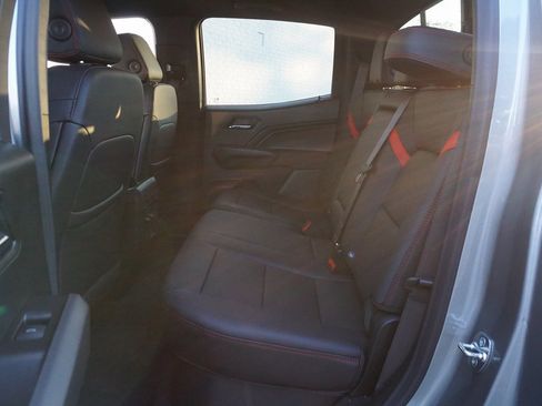 New 2026 Chevrolet Colorado Z71 w/ Technology Package image 11