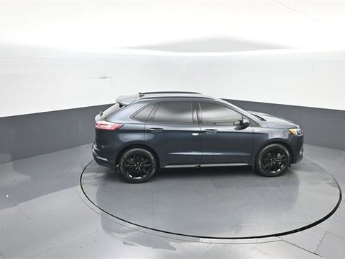 Used 2022 Ford Edge ST-Line image 25