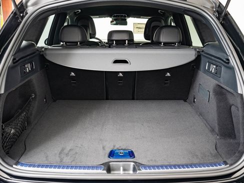 Certified 2025 Mercedes-Benz GLC 300 4MATIC image 18