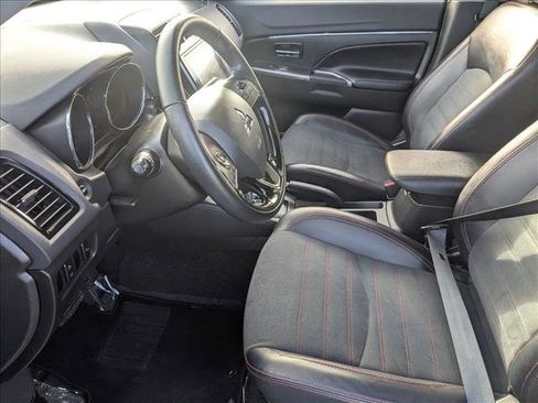 Used 2024 Mitsubishi Outlander Sport AWD image 15