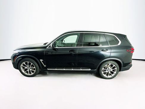 Used 2024 BMW X5 sDrive40i w/ Premium Package RWD image 4