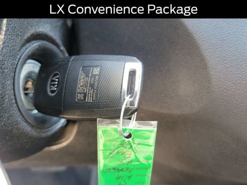 Used 2019 Kia Sorento AWD w/ LX Convenience Package image 30