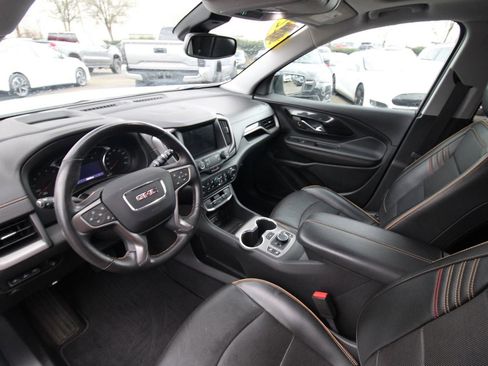 Used 2022 GMC Terrain AT4 w/ Tech Package AWD/4WD image 11