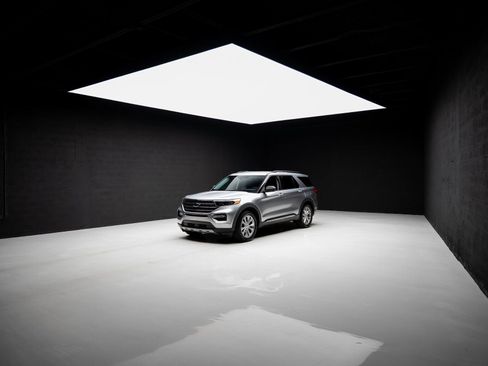 Used 2021 Ford Explorer XLT w/ Equipment Group 202A image 85