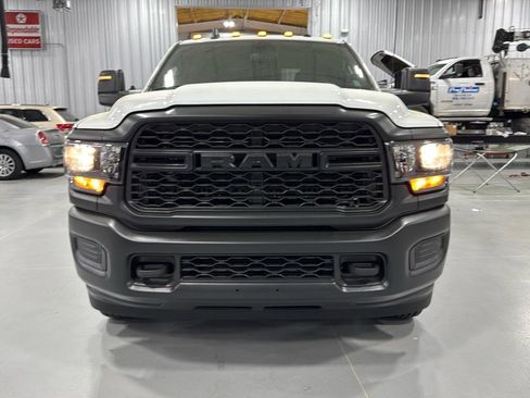 New 2024 RAM 3500 Tradesman image 20
