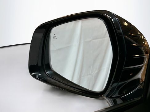 Used 2023 Kia Sorento SX image 16