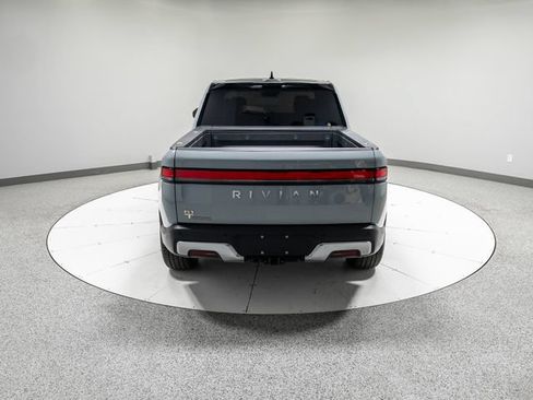 Used 2023 Rivian R1T Adventure AWD/4WD image 29