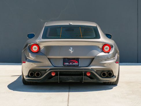 Used 2012 Ferrari FF AWD/4WD image 8