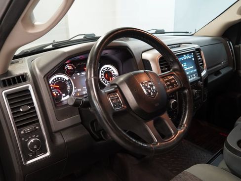 Used 2018 RAM 1500 Big Horn AWD/4WD image 6
