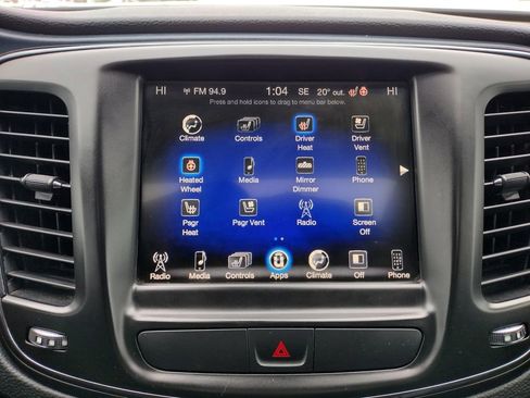 Used 2016 Chrysler 200 S w/ Sun & Sound Group image 6