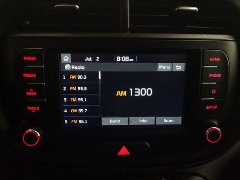 Used 2021 Kia Soul LX FWD image 25