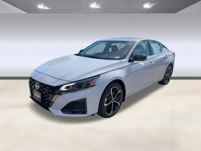 New 2025 Nissan Altima 2.5 SR