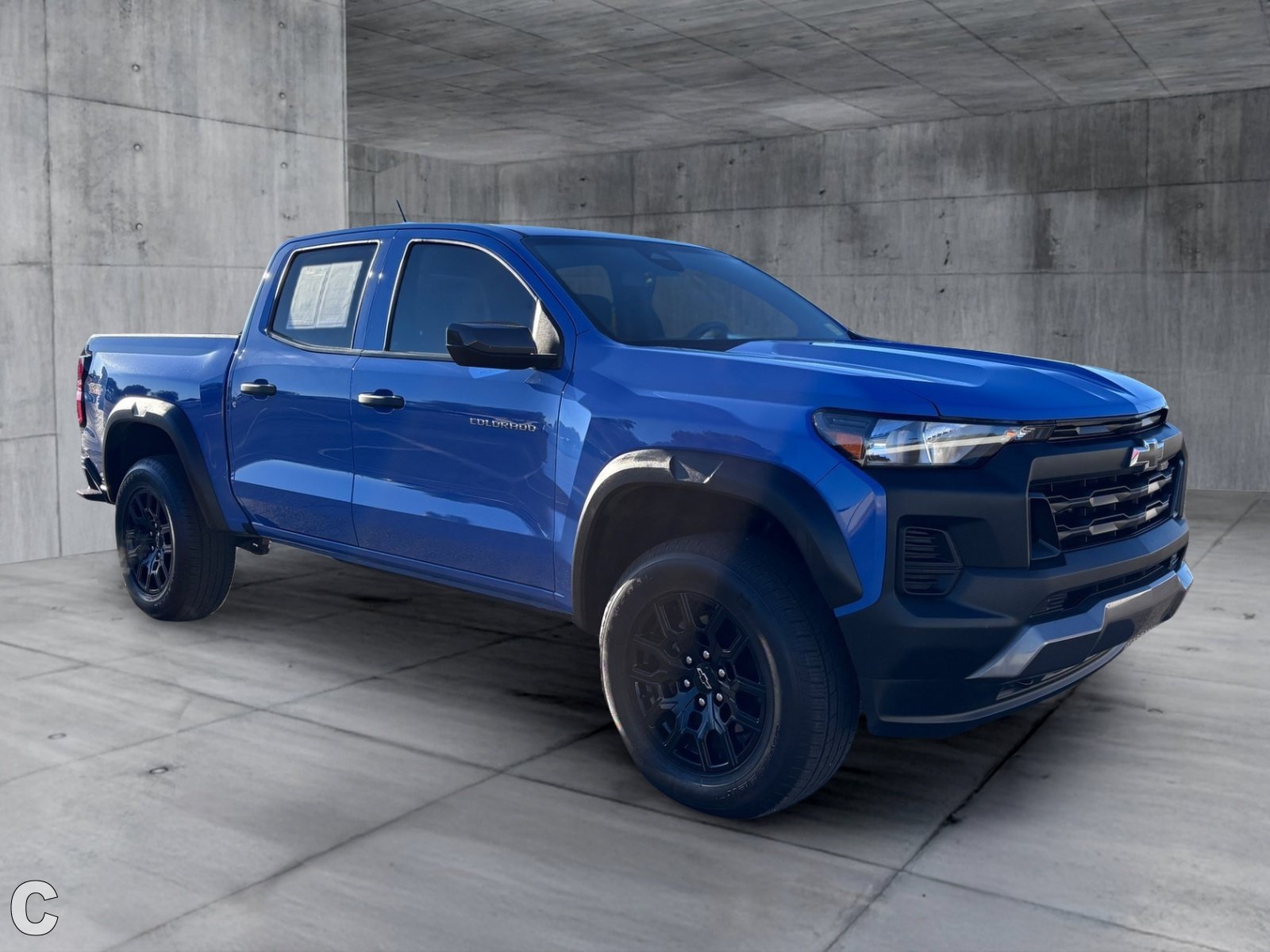Certified 2025 Chevrolet Colorado Trail Boss AWD/4WD image 9