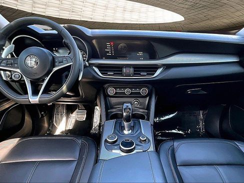 Used 2018 Alfa Romeo Stelvio Sport w/ Quick Order Package 22J Sport image 15