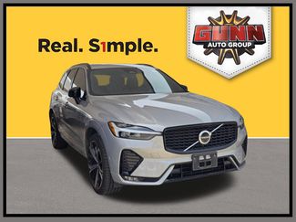 Used 2023 Volvo XC60 B5 Ultimate FWD video 1