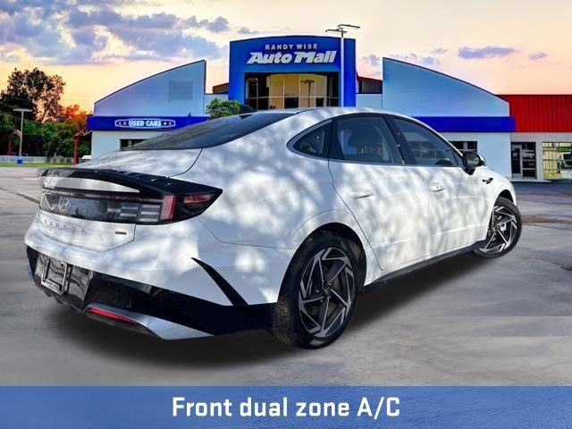 New 2026 Hyundai Sonata SEL AWD/4WD image 7