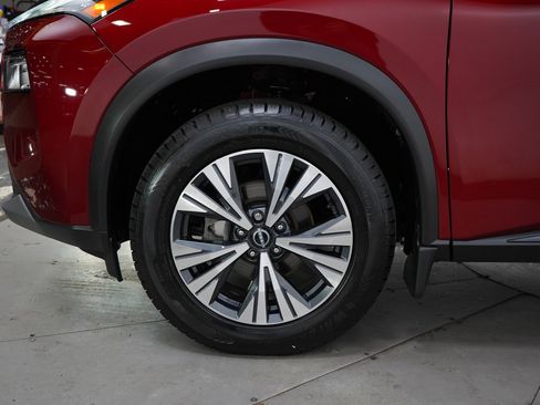 Used 2023 Nissan Rogue SV w/ SV Premium B Package AWD/4WD image 30